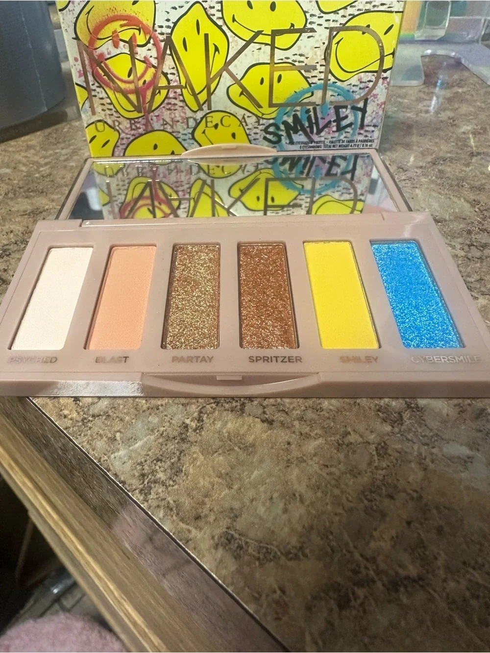 Urban Outfitters urban decay